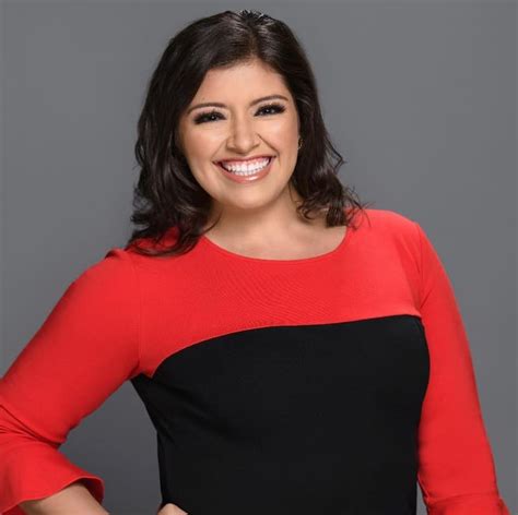 milagros flores|Milagros Flores Biography, Age, Height, Husband, Net Worth,。